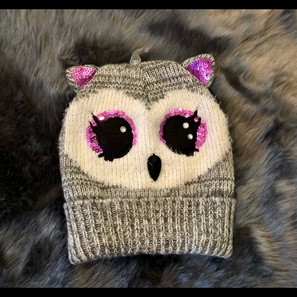 Claire’s Owl Beanie Kids Adults One Size Gray - Picture 1 of 6